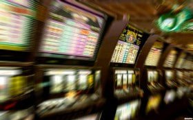 Dashboard platform nuhun slot dengan kategori permainan dan menu navigasi